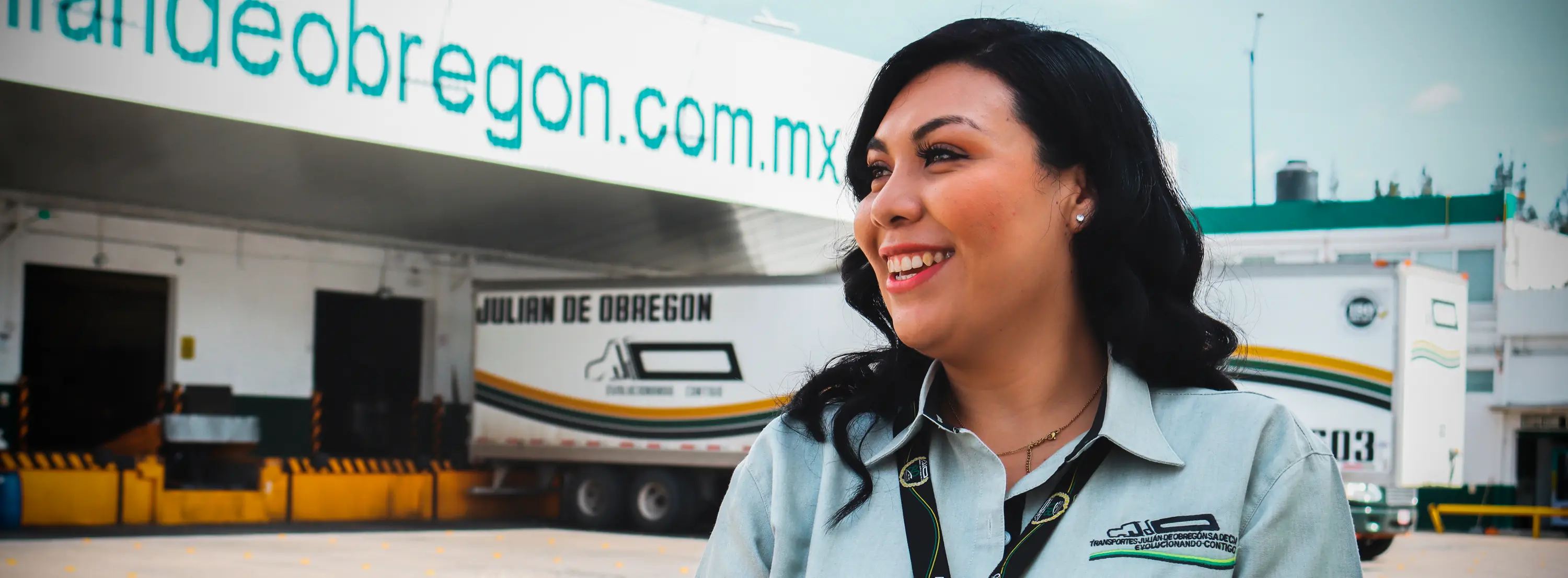 Administrativo Julián de obregón