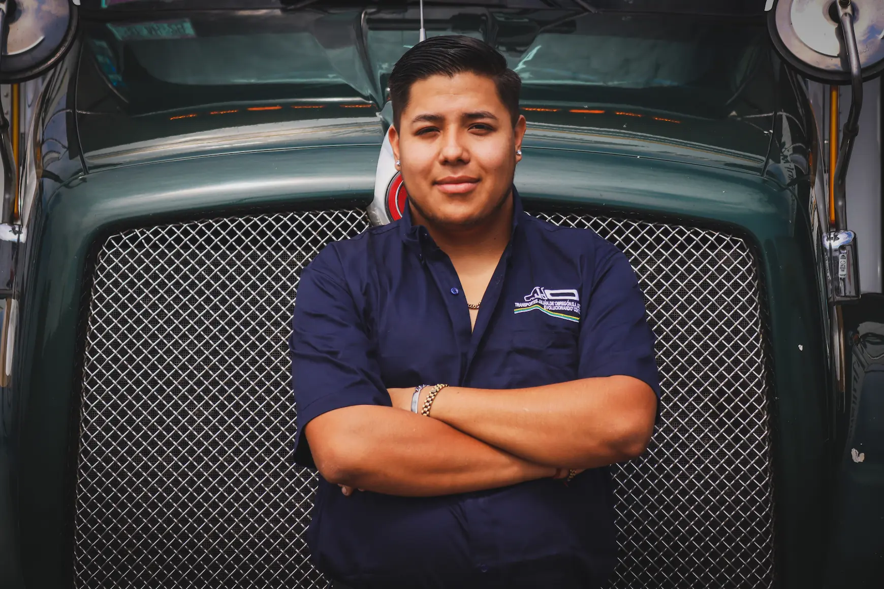 OPERADOR TRANSPORTES JULIÁN DE OBREGÓN